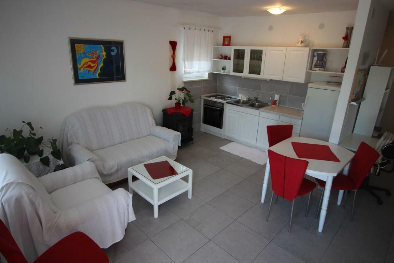 Apartment Vanda Novi Vinodolski Exterior foto